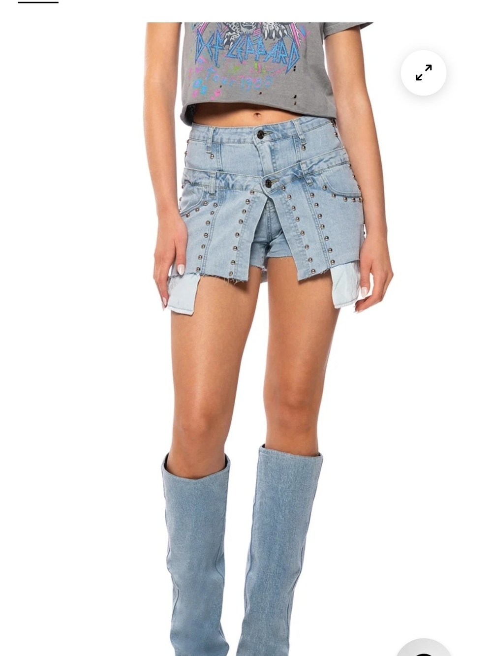 AKIRA Light Wash Denim Studded Panel Mini Shorts/Skort- Size L NWT